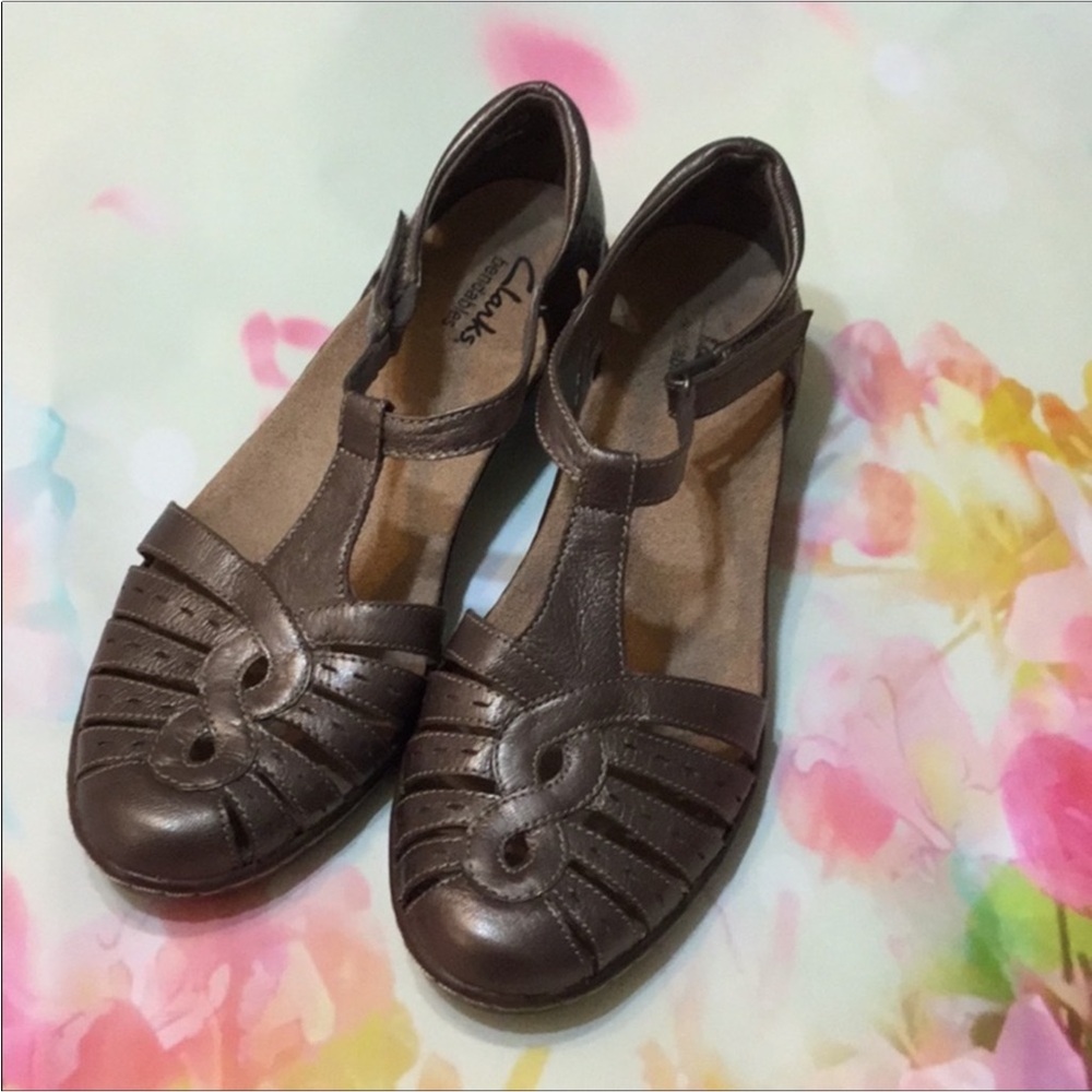Clarks Wendy  Leather Sandals Size 8M
